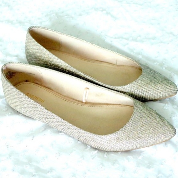Express Shoes - Express Gold Flats, Pointed Toe Flats, Size 7